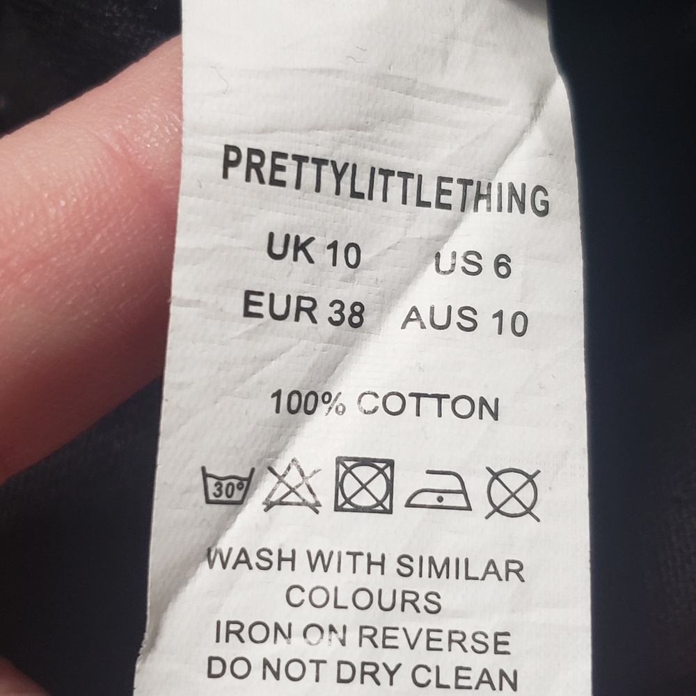 PrettyLittleThing Size 6 Washed Black Crop - Picture 7 of 11
